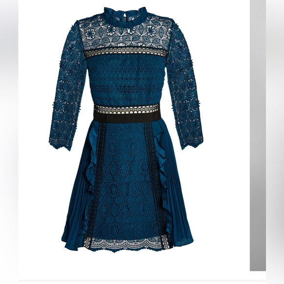 Self Portrait Guipure Lace Pleated Blue Mini Dress 4 - Picture 5 of 9
